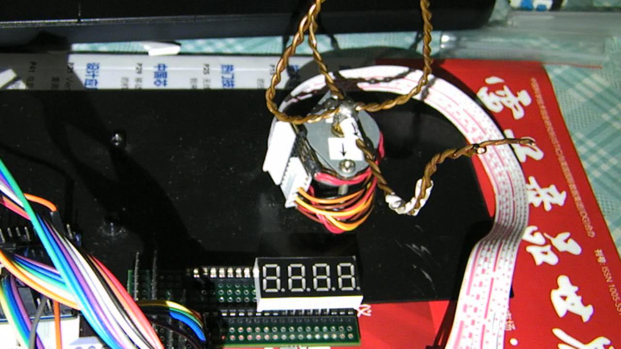 “soothmusic”的RL78+G13开发板驱动步进电机，并使用数码管计数视频